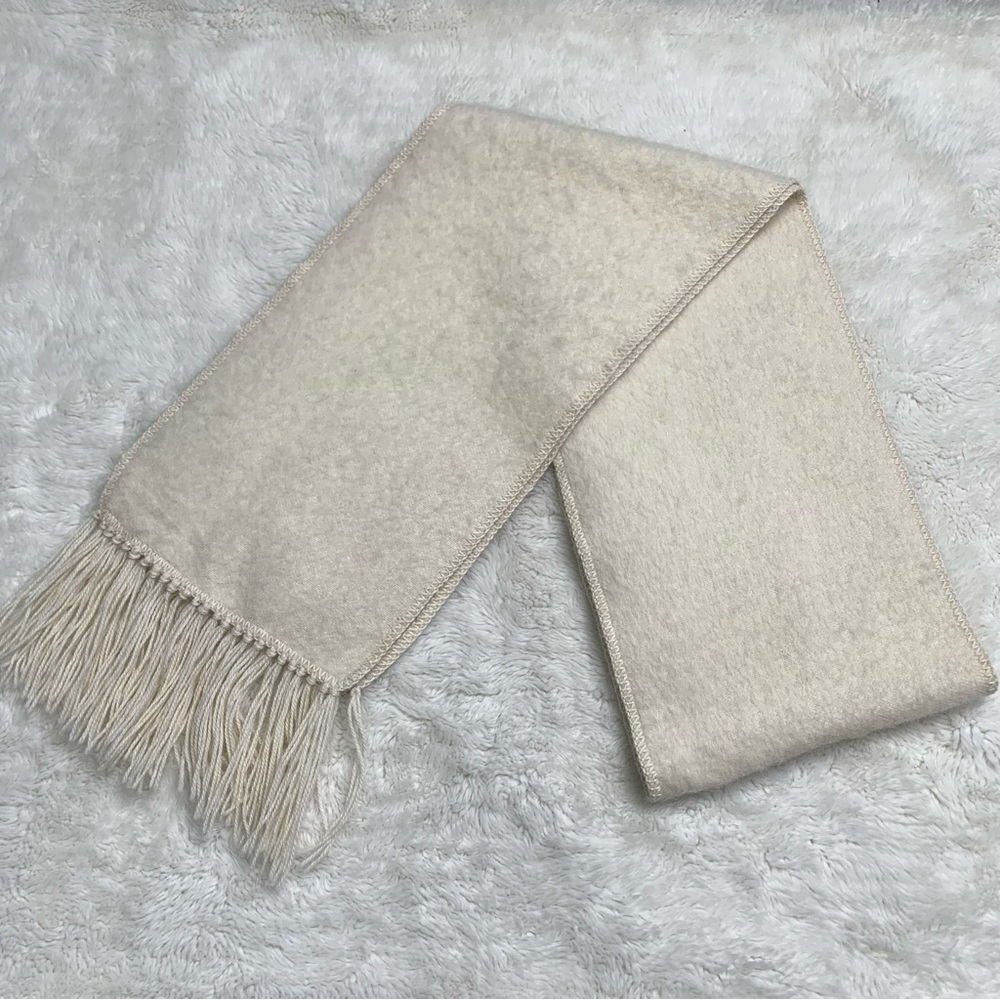 Simply Natural Unisex White Scarf 100% Alpaca